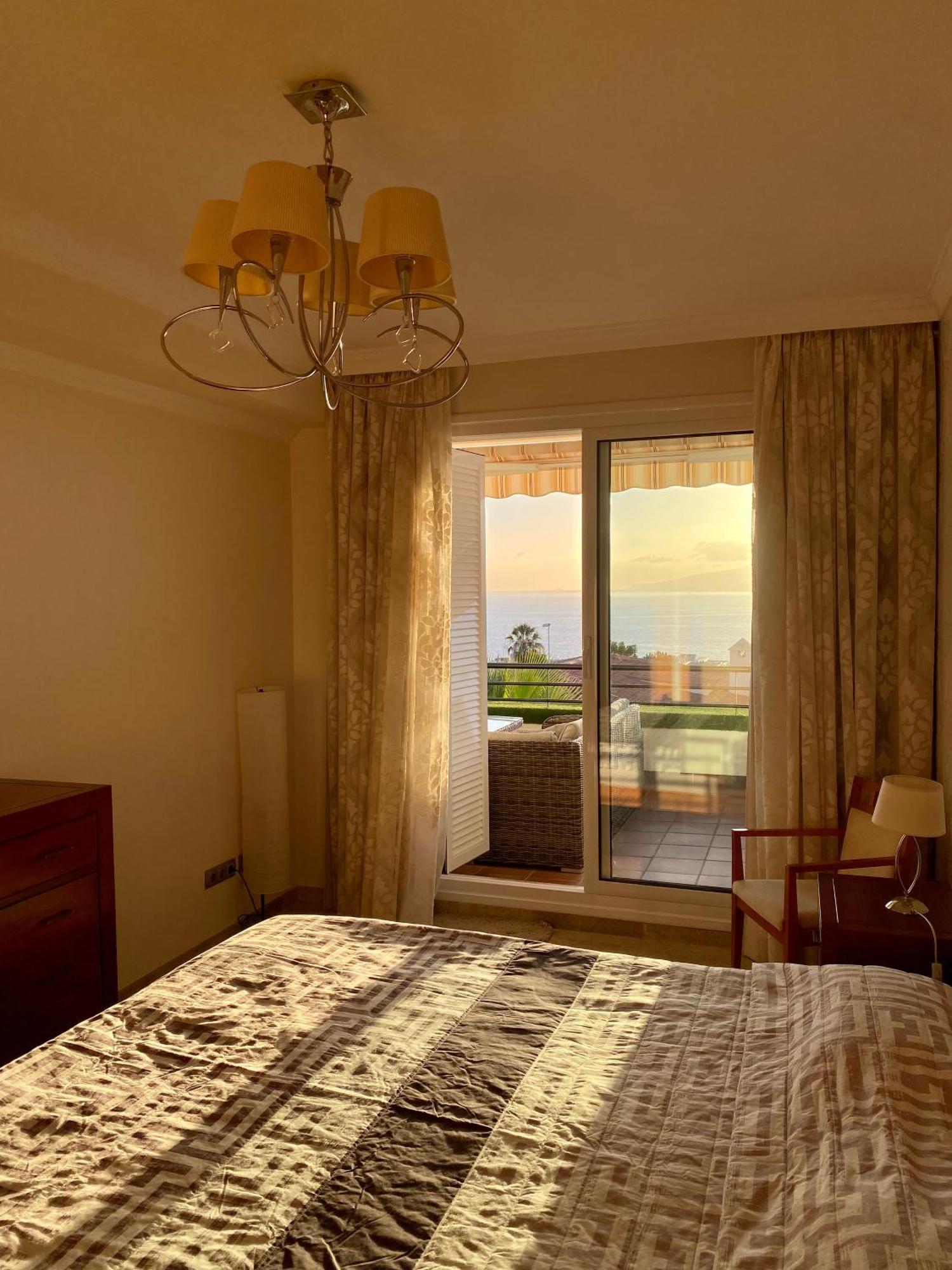 Apartment With Spectacular View In Puerto Santiago Puerto de Santiago  Exteriér fotografie