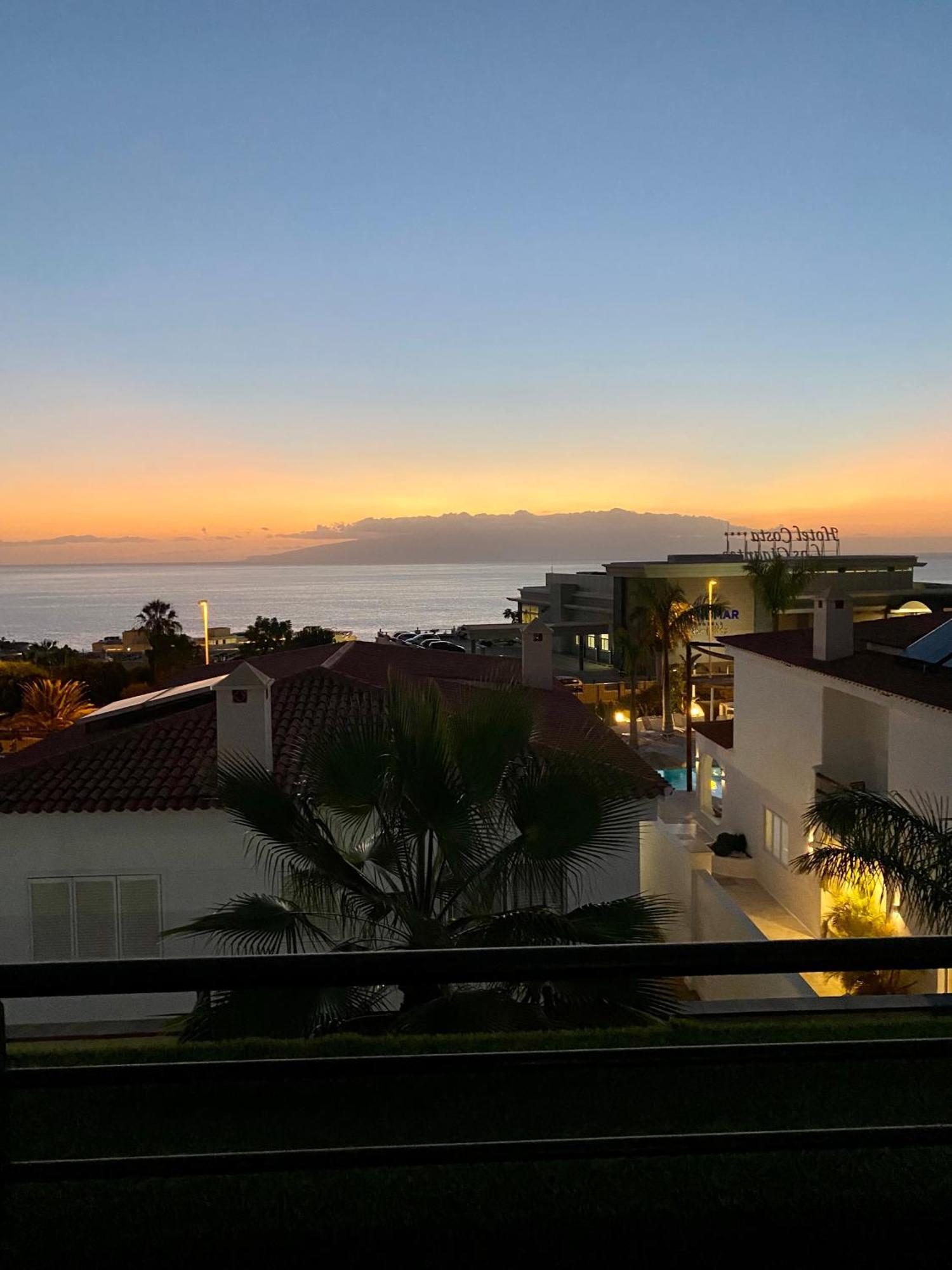 Apartment With Spectacular View In Puerto Santiago Puerto de Santiago  Exteriér fotografie